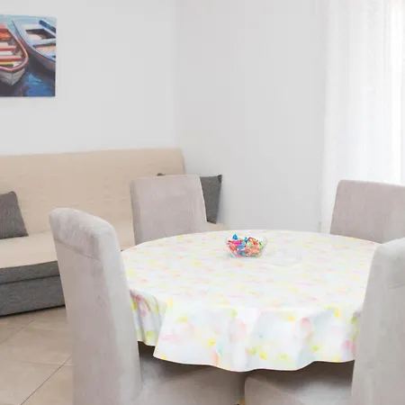 Apartamento Lucy Kožino