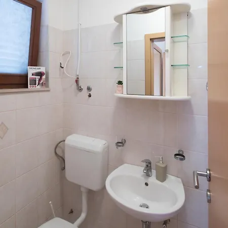 Lucy Apartamento Kožino