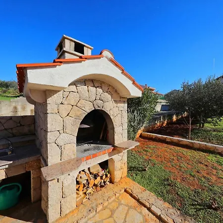 Lucy Apartman Kožino