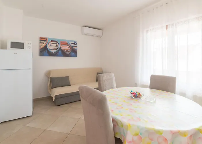 Apartament Lucy
